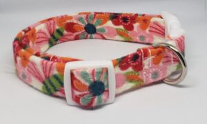 Pretty Floral Flannel Collar